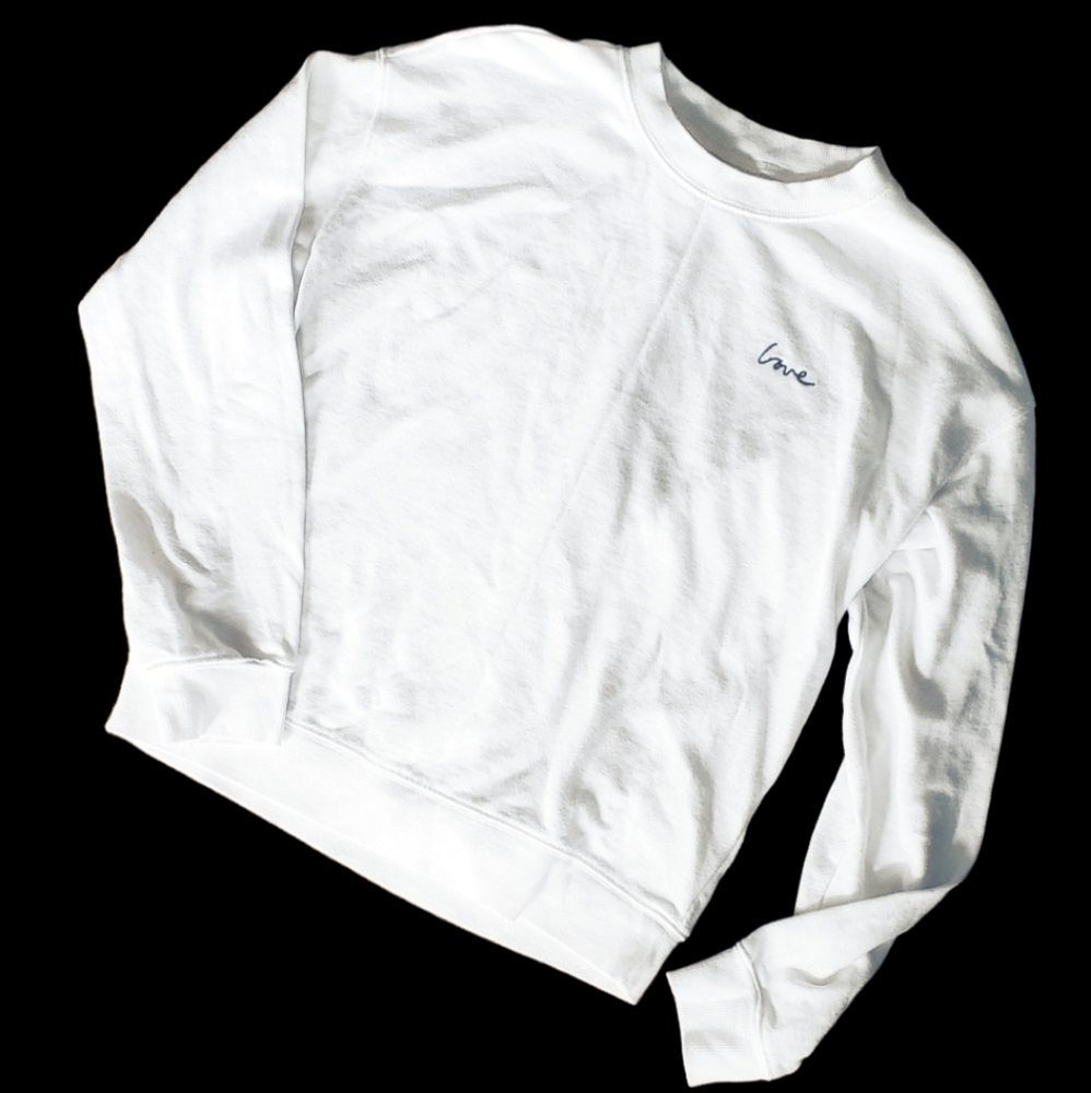 ***SOLD***EUC "LOVE" Sweatshirt